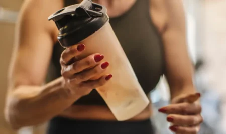 El Gran Debate de la Proteína: ¿Hay Realmente un Límite Después de Entrenar?