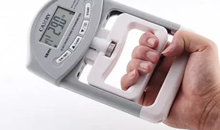 Fuerza de agarre y salud: el test rápido para evaluar el riesgo cardio-metabólico en niños y adolescentes