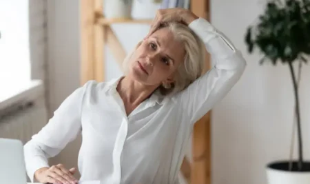 Micro Pausas Activas: La Solución Científica para Combatir el Sedentarismo en la Oficina