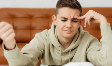 La Economía de la Mente: Entendiendo la Salud Metabólica Cerebral y el Costo de Pensar