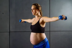 Entrenamiento de fuerza en embarazo