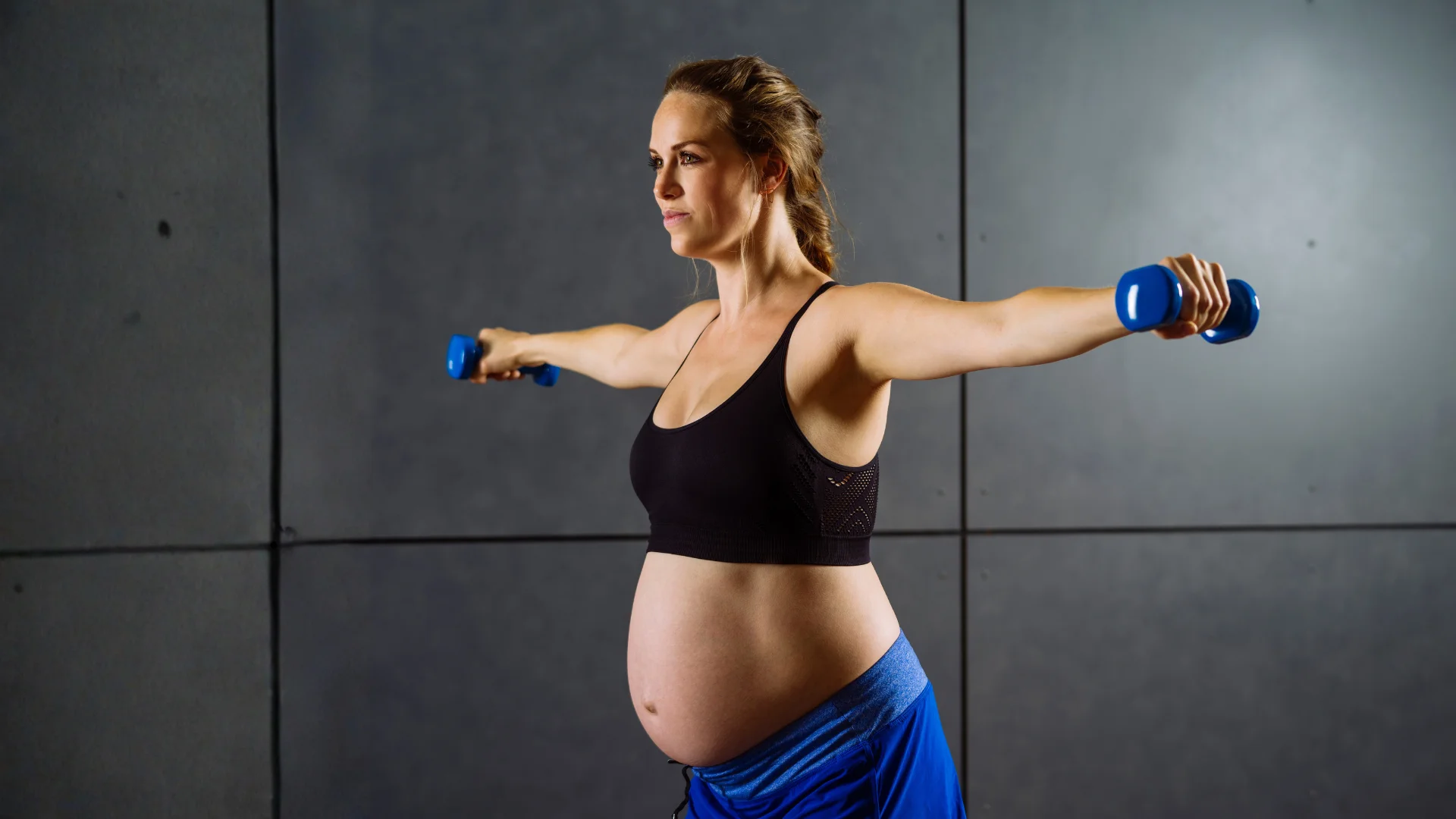 Entrenamiento de fuerza en embarazo